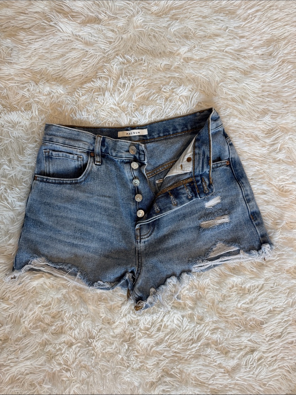 PacSun Button-Fly Distressed Vintage High-Rise Denim Shorts in Blue